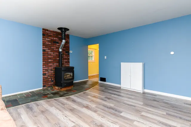 $229,000 | 34 Great Plain Road, Norwich, CT 06360