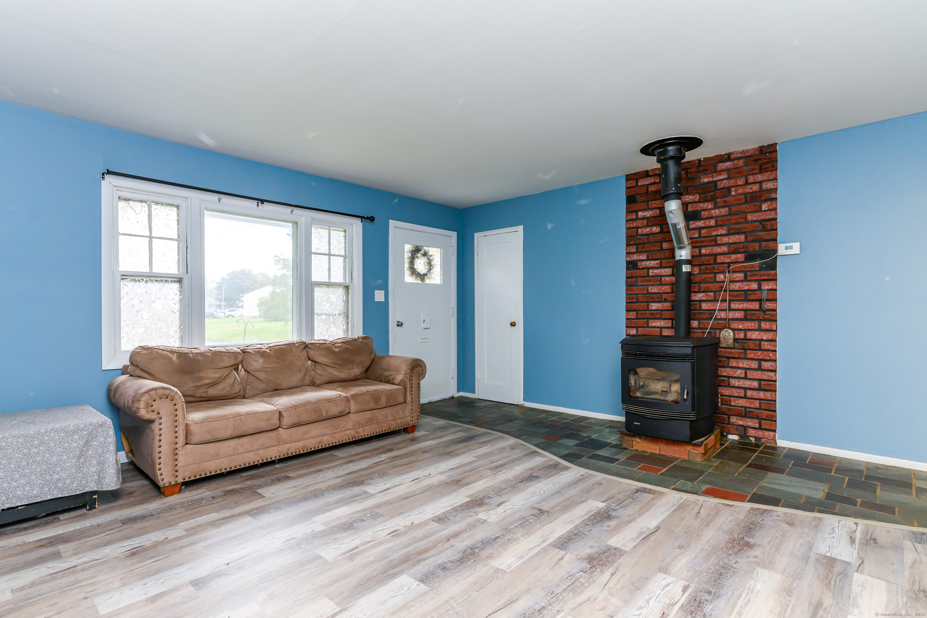 34 Great Plain Road Norwich, CT 06360 - Photo 4 of 40