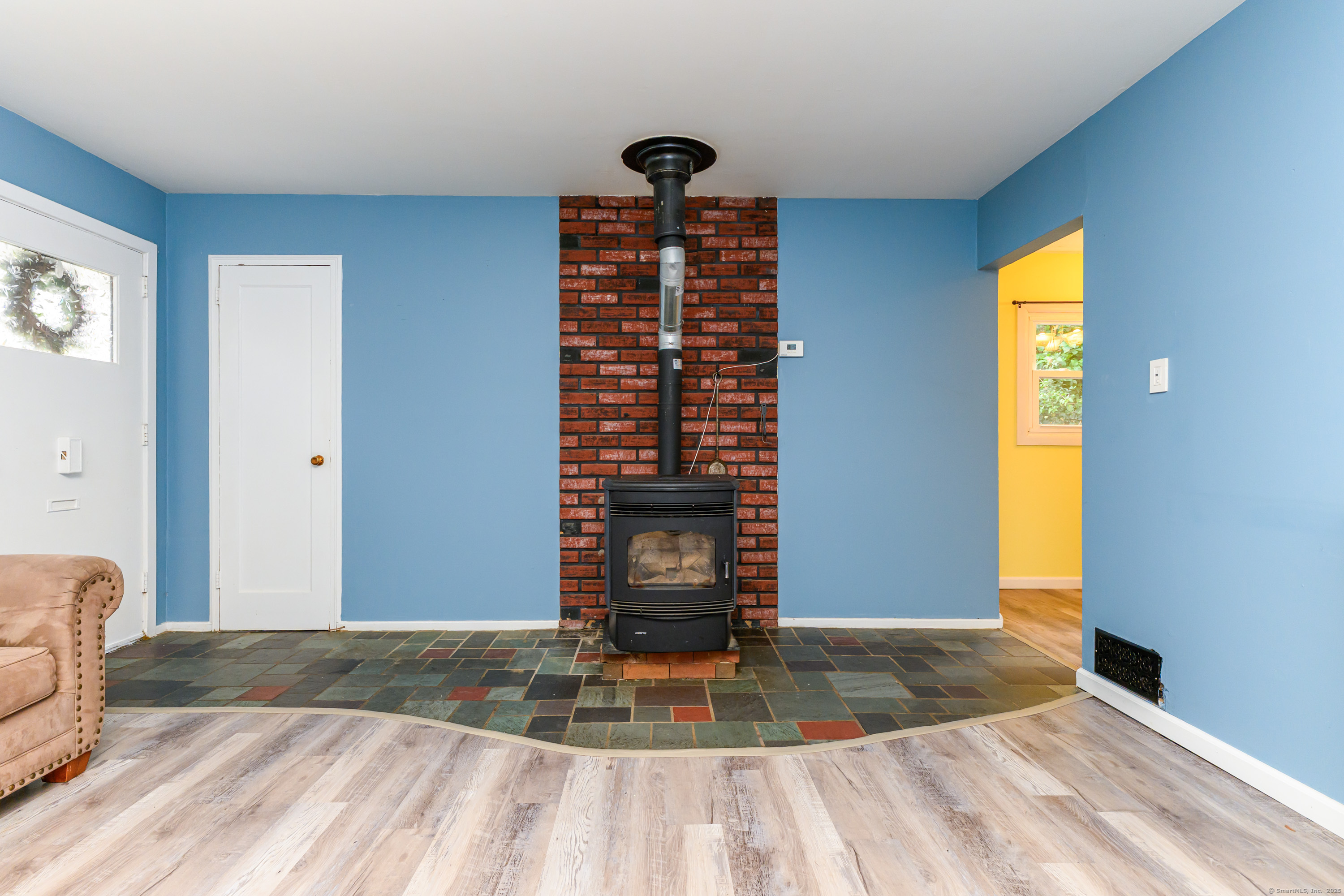 34 Great Plain Road Norwich, CT 06360 - Photo 6 of 40