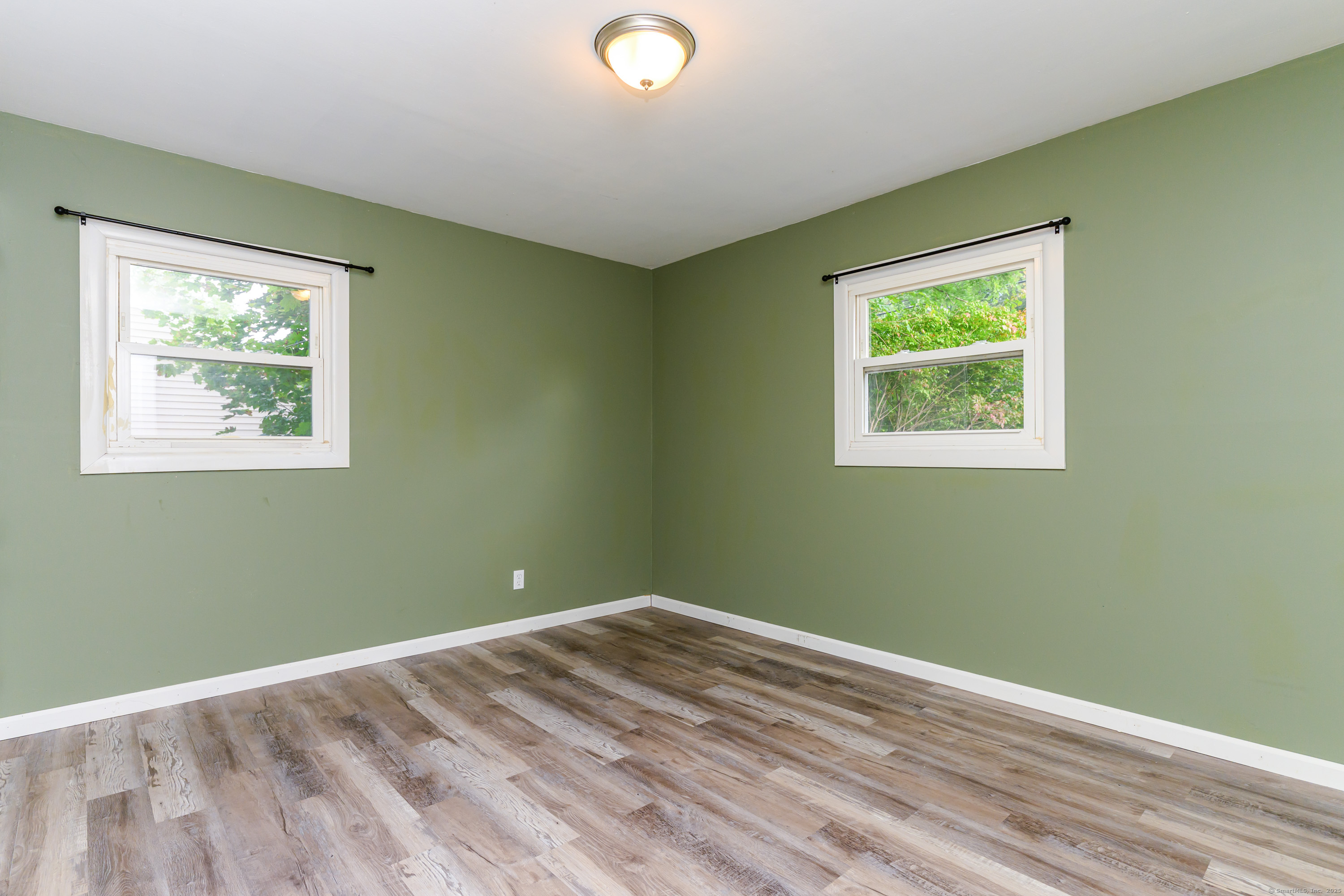 34 Great Plain Road Norwich, CT 06360 - Photo 7 of 40