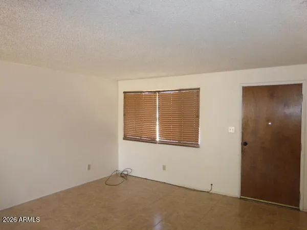 $179,900 | 424 Hartford Road, Kearny, AZ 85137