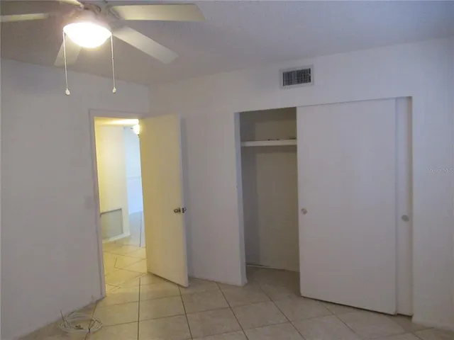 $1,795 | 2402 Ecuadorian Way, Unit 8, Clearwater, FL 33763