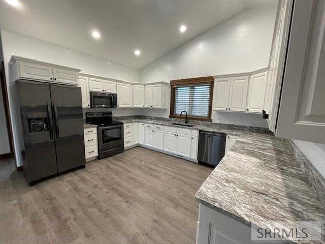 804 Cleveland Avenue Salmon, ID 83467 - Photo 27 of 28 Kitchen