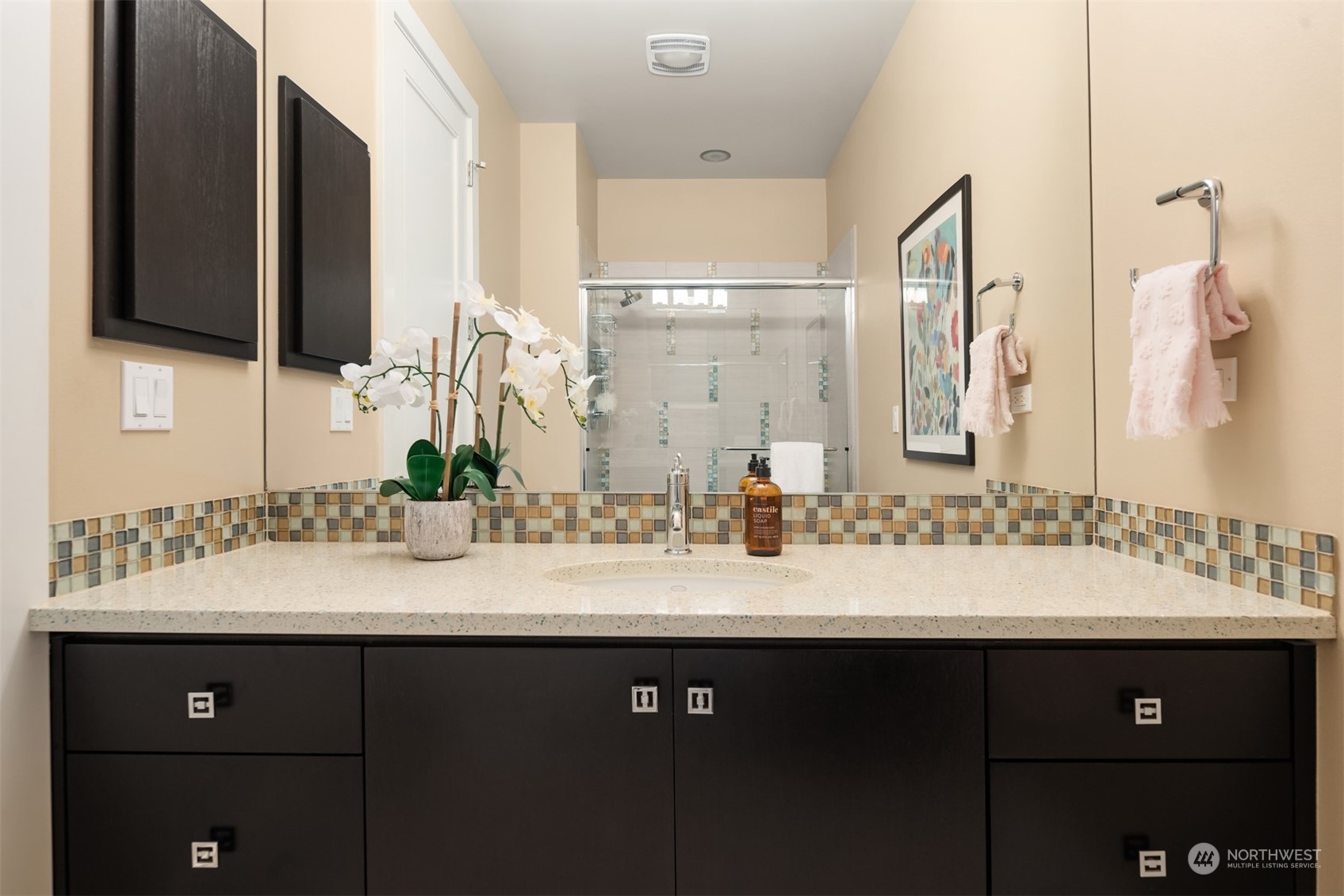 1019 North 42nd Place Renton, WA 98056 - Photo 15 of 33 a bathroom with a sink double vanity and a mirror
