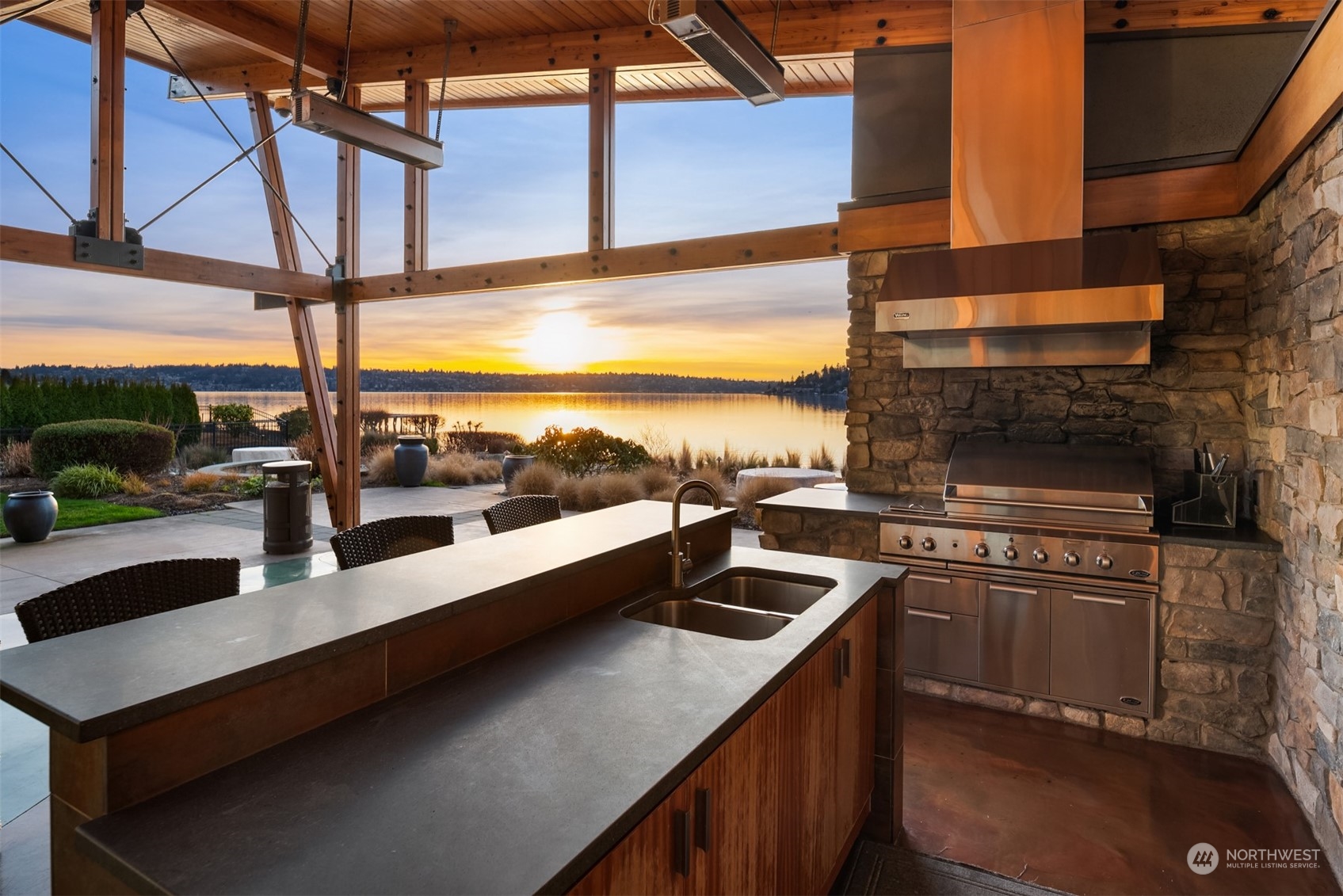 1019 North 42nd Place Renton, WA 98056 - Photo 28 of 33 a view of outdoor space with seating area