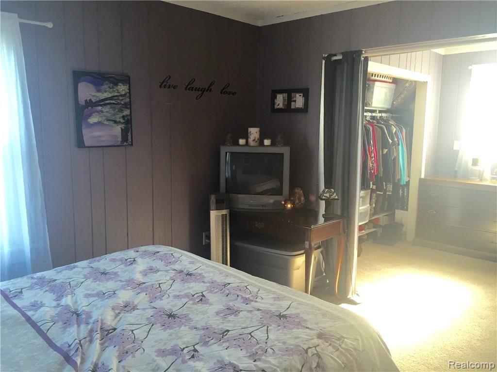 135 Riverside Drive Mount Clemens, MI 48043 - Photo 37 of 54 Gallery Image 37