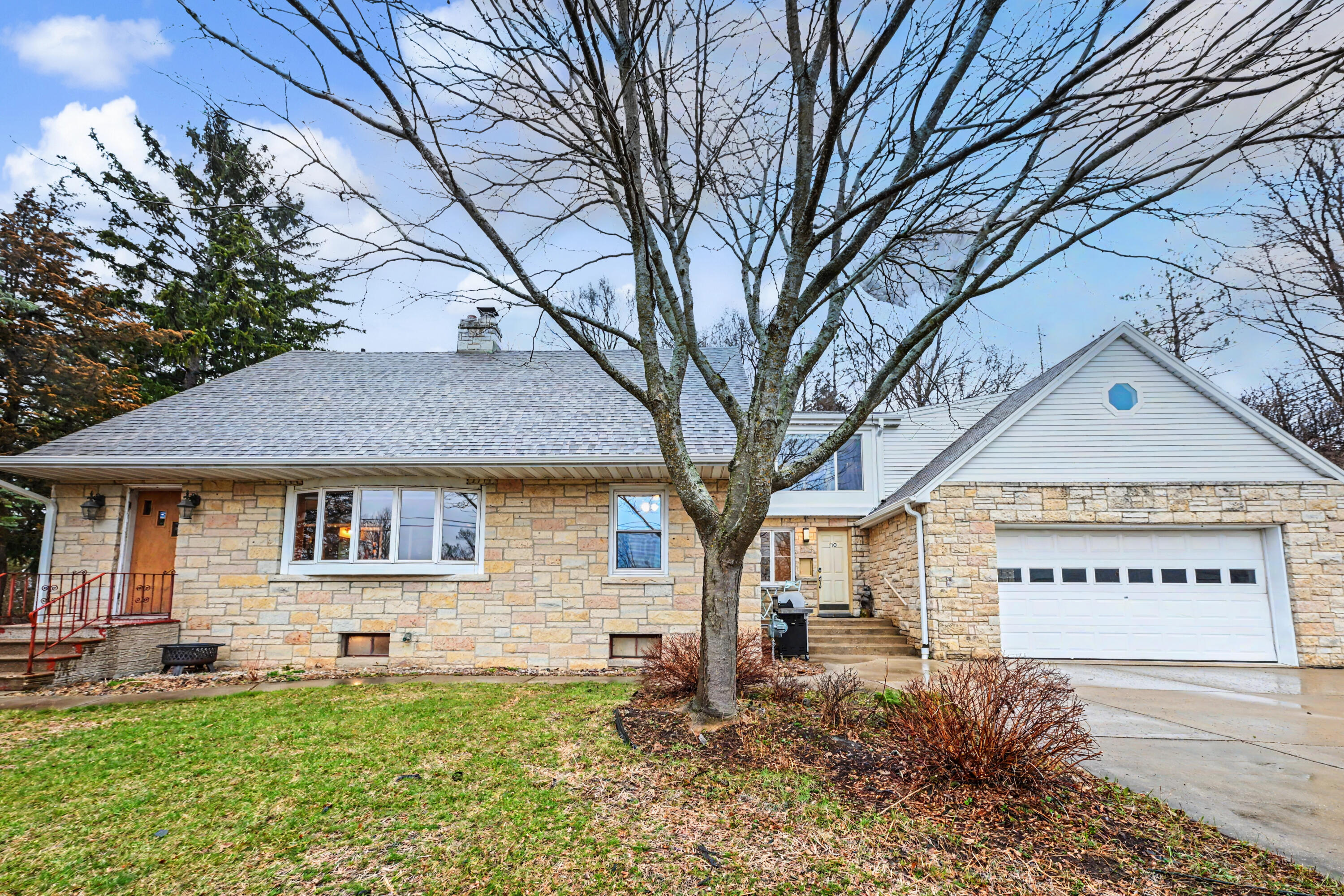 110 Polk Street Slinger, WI 53086 - Photo 20 of 28 Photo (2)