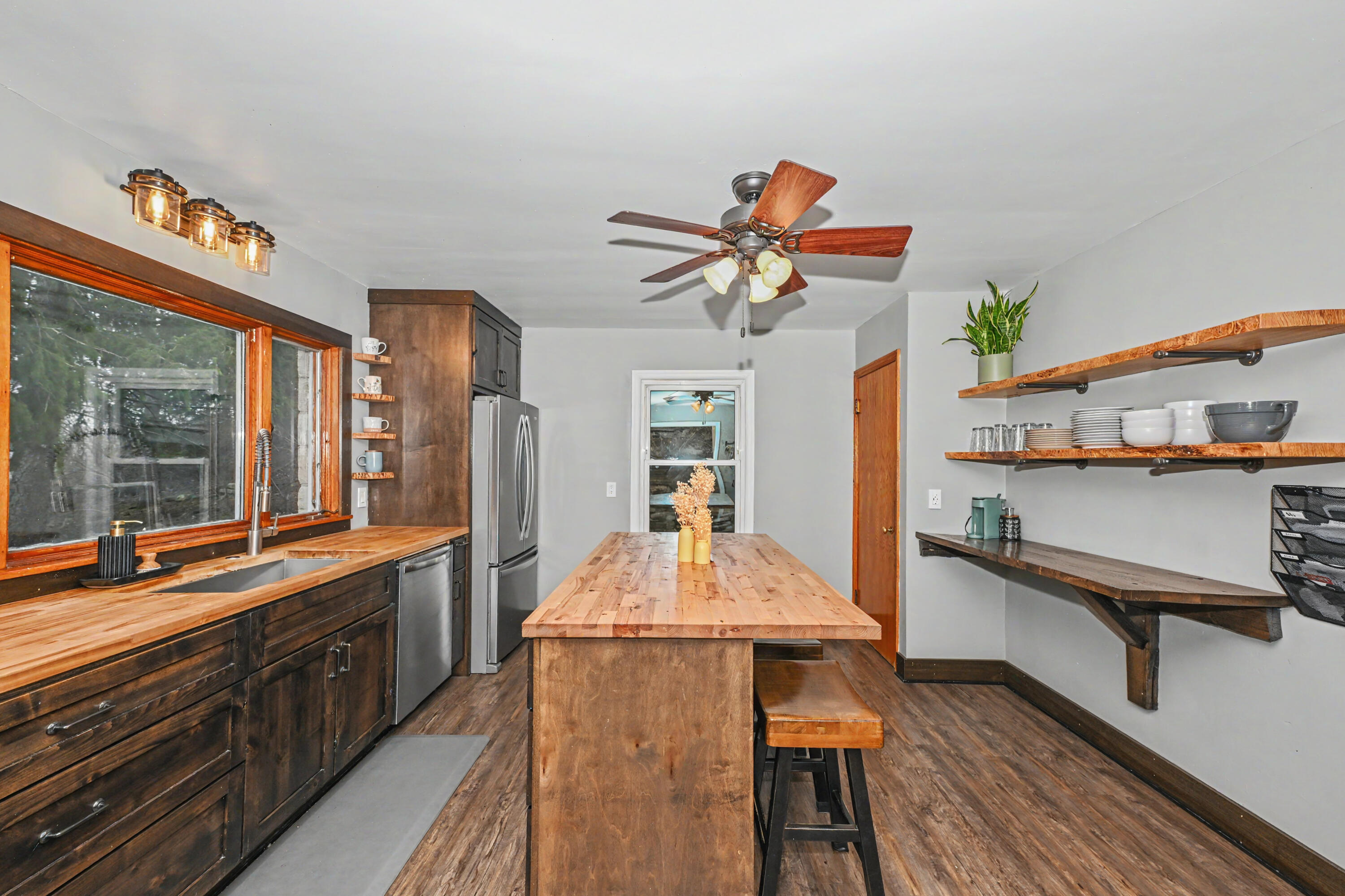 110 Polk Street Slinger, WI 53086 - Photo 4 of 28 Kitchen 2