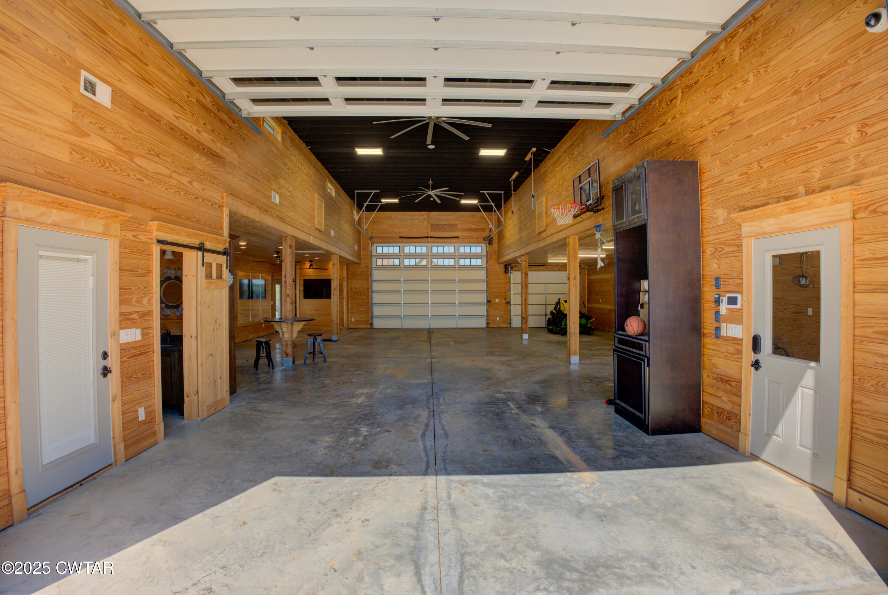 963 Ashport Road Jackson, TN 38305 - Photo 44 of 51 a view of a storage room