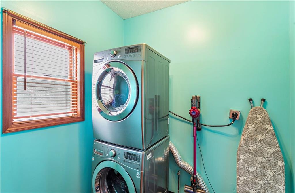391 Bacon Run Road Clarksville, PA 15322 - Photo 14 of 25 Laundry room has plenty of space and is freshly painted.