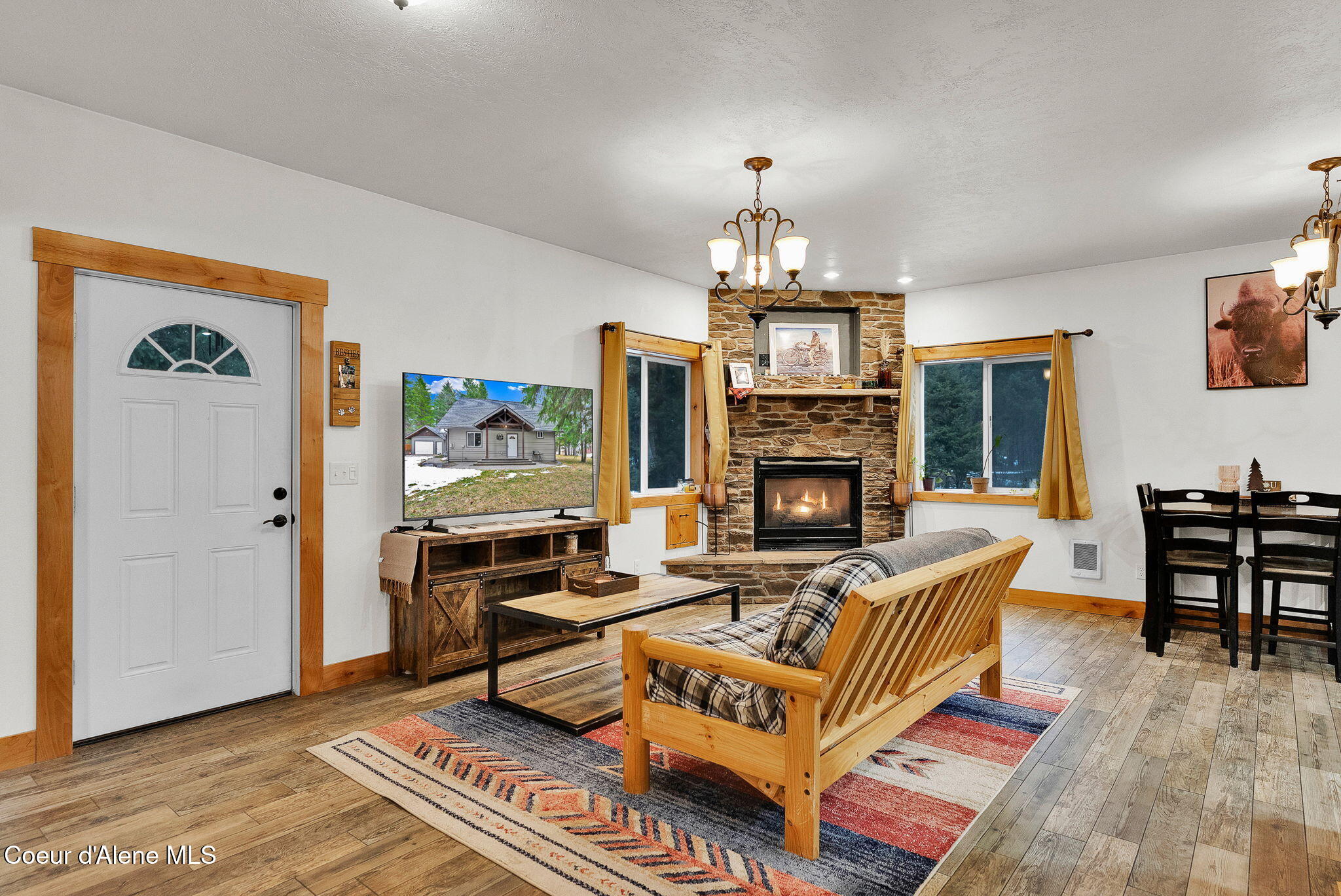 54 Star Road Bonners Ferry, ID 83805 - Photo 10 of 54 9-web-or-mls-Skylight - Misc-29