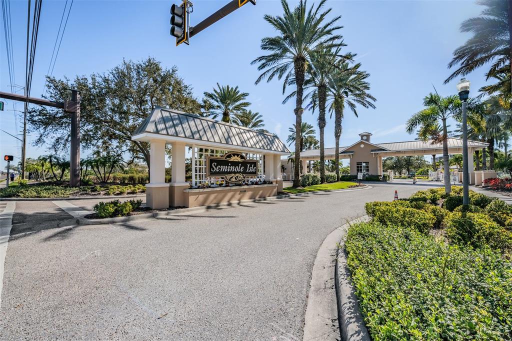 9916 Key Haven Road Seminole, FL 33777 - Photo 36 of 42