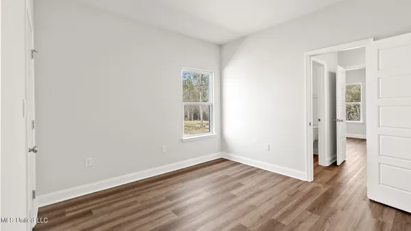 $490,900 | 6625 Palm Pointe Drive, Ocean Springs, MS 39564