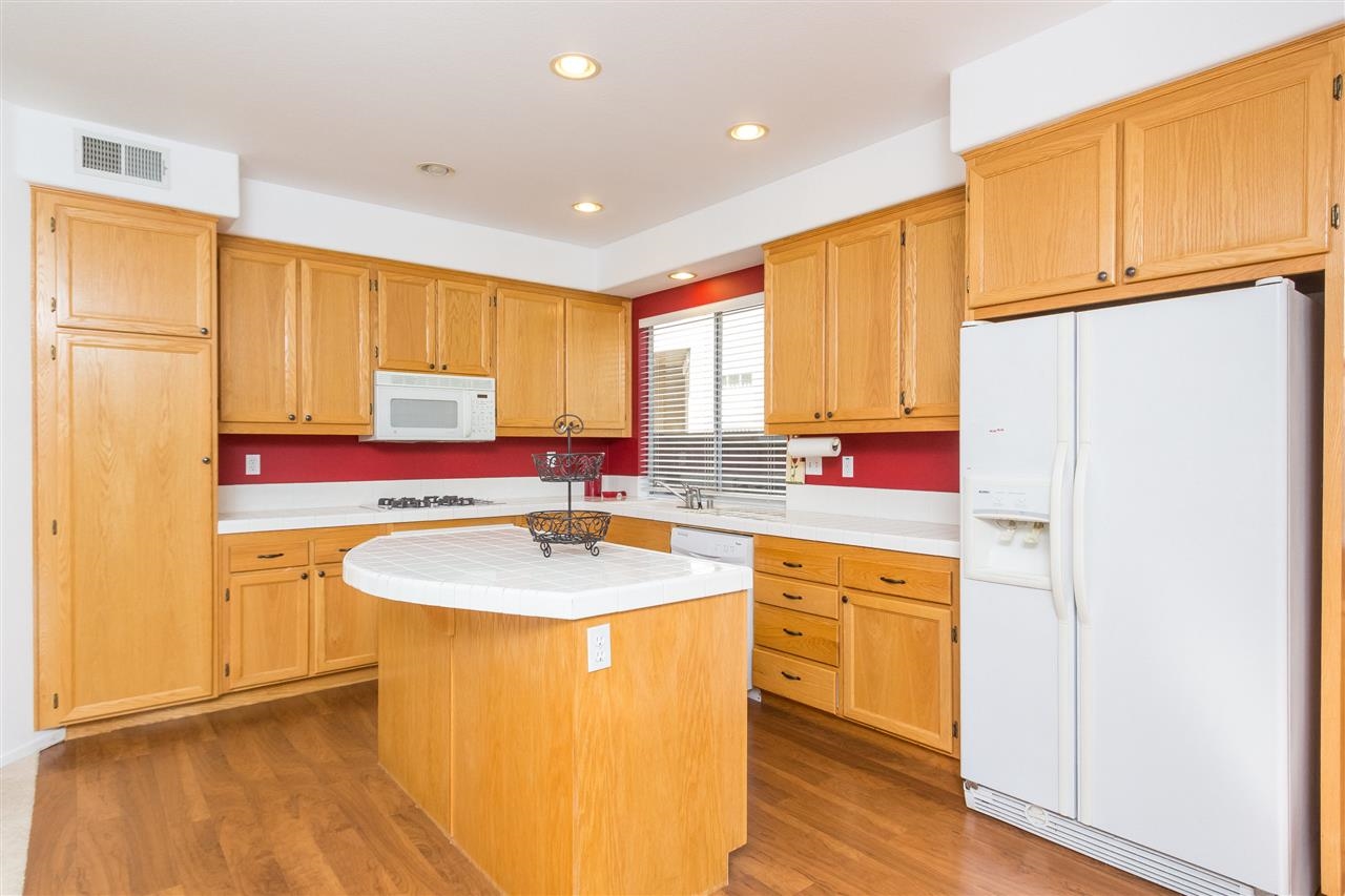 11476 Village Ridge Road San Diego, CA 92131 - Photo 10 of 23