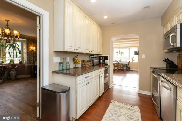 $975,000 | 231 Meeting House Lane, Merion Station, PA 19066