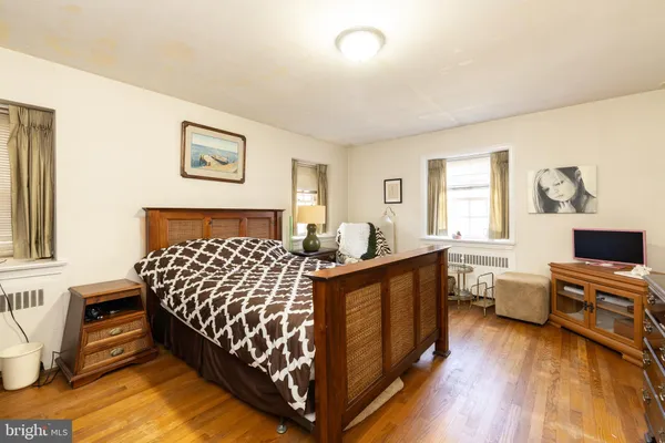 $975,000 | 231 Meeting House Lane, Merion Station, PA 19066