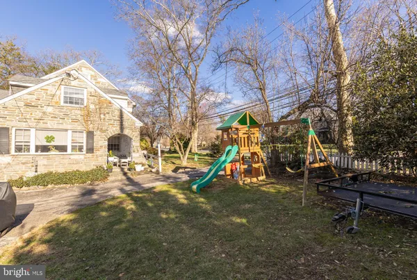 $975,000 | 231 Meeting House Lane, Merion Station, PA 19066