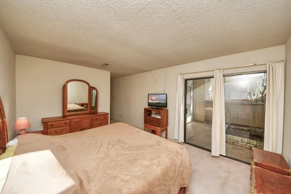 $110,000 | 9433 Pagewood Lane, Houston, TX 77063
