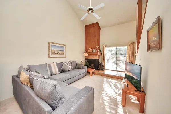 $110,000 | 9433 Pagewood Lane, Houston, TX 77063