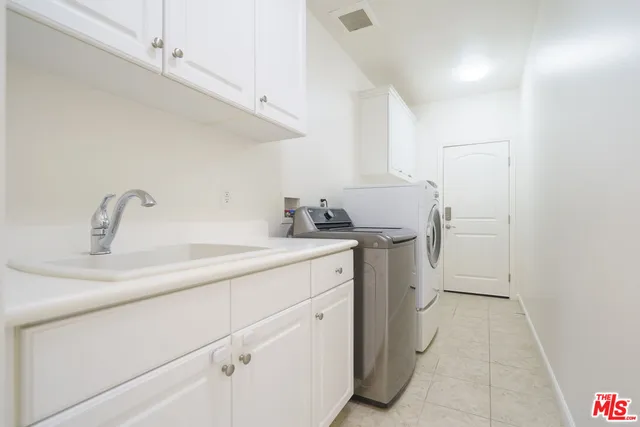 $5,100 | 73 City Stroll, Irvine, CA 92620