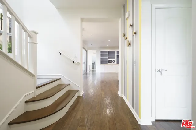 $5,100 | 73 City Stroll, Irvine, CA 92620