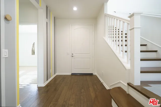 $5,100 | 73 City Stroll, Irvine, CA 92620