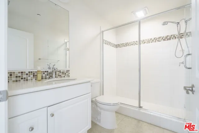 $5,100 | 73 City Stroll, Irvine, CA 92620