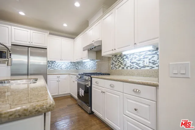 $5,100 | 73 City Stroll, Irvine, CA 92620