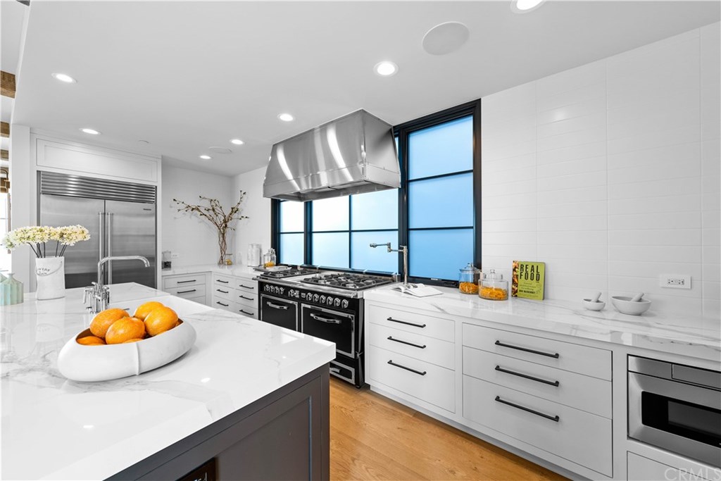 508 The Strand Manhattan Beach, CA 90266 - Photo 12 of 58