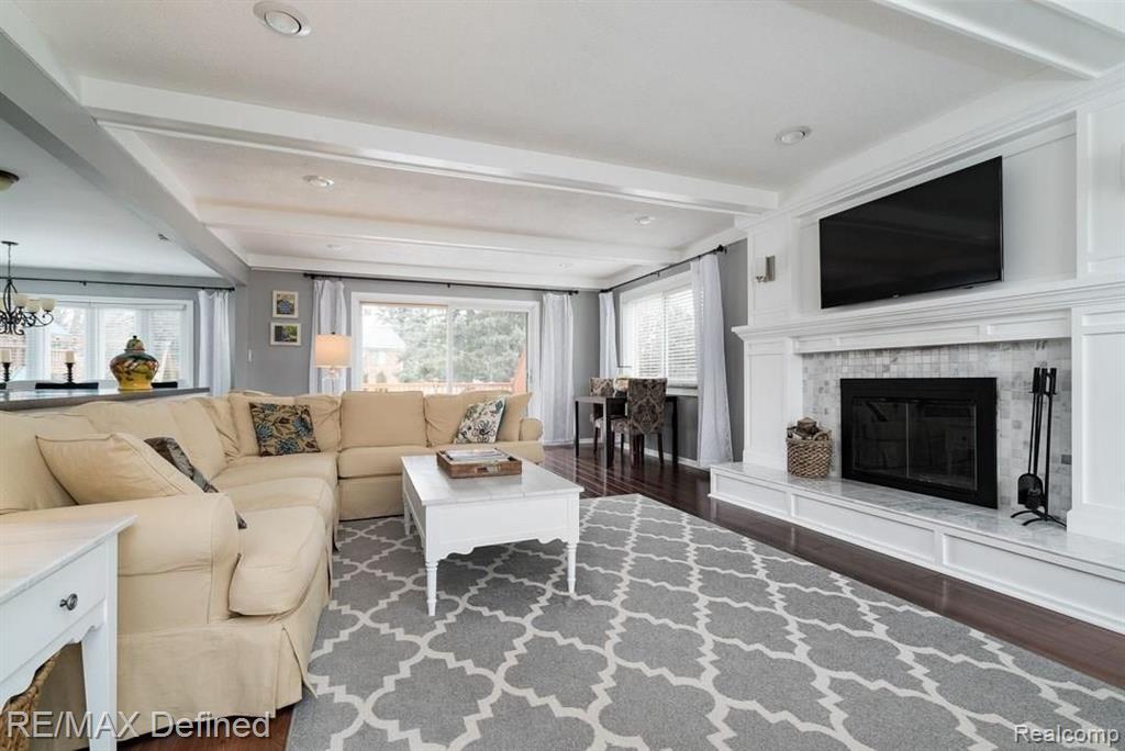 260 Coldiron Drive Rochester Hills, MI 48307 - Photo 5 of 42