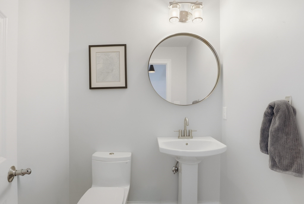 7 Howe Street Hingham, MA 02043 - Photo 37 of 41