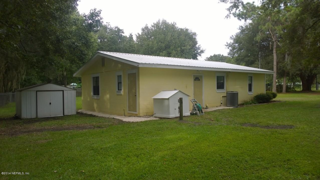 13506 Yellow Bluff Road Jacksonville, FL 32226 - Photo 17 of 24 a house view with a garden space