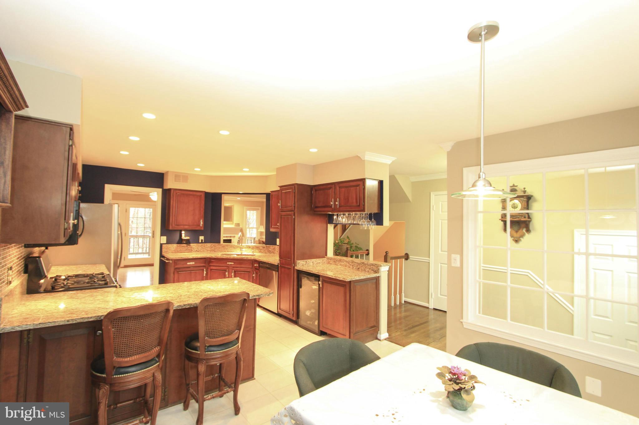 3817 Inverness Road Fairfax, VA 22033 - Photo 3 of 30 Kitchen