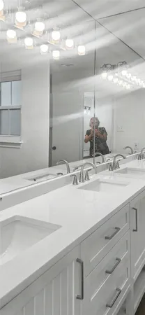 $2,500 | 12913 Trail Hollow Drive, Unit 2913, Houston, TX 77079