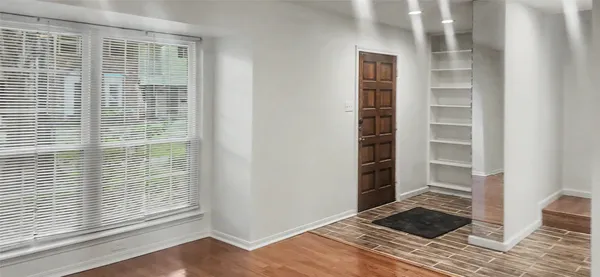 $2,500 | 12913 Trail Hollow Drive, Unit 2913, Houston, TX 77079