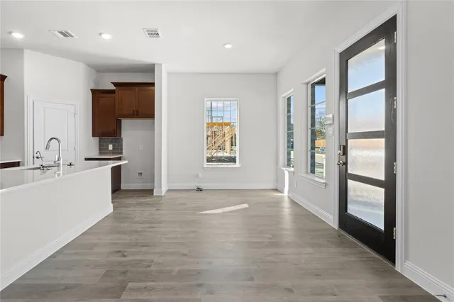 $599,990 | 725 Oakridge Trail, Richardson, TX 75080