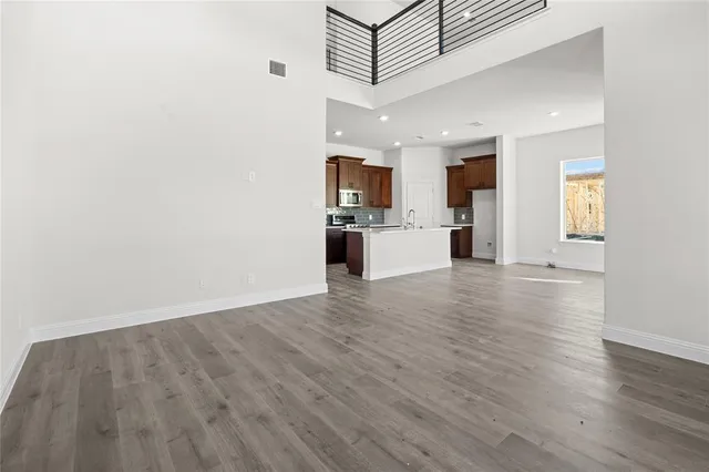 $599,990 | 725 Oakridge Trail, Richardson, TX 75080