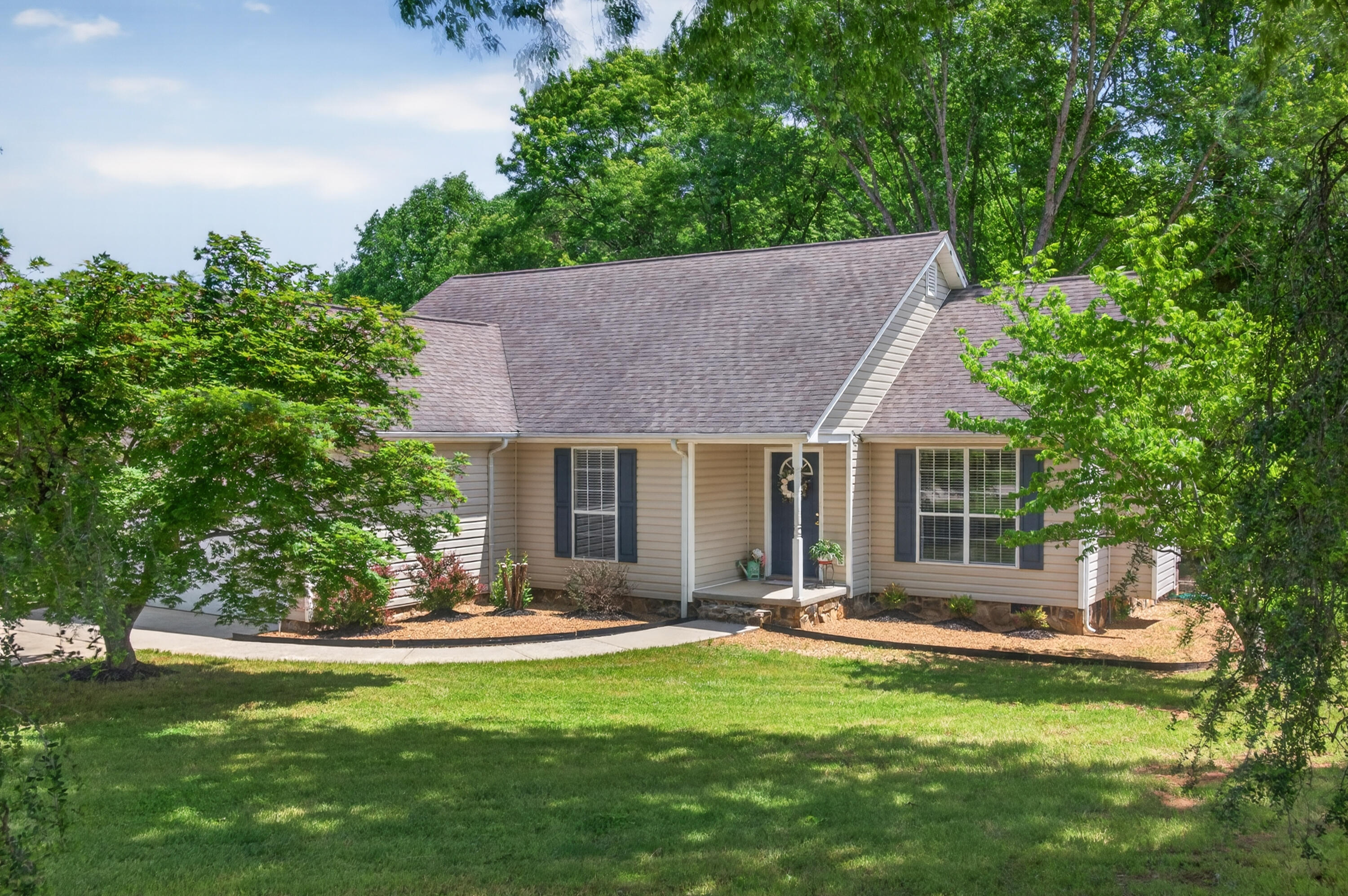 5696 Edgmon Road Ooltewah, TN 37363 - Photo 1 of 39 Welcome Home to 5696 Edgmon Road!