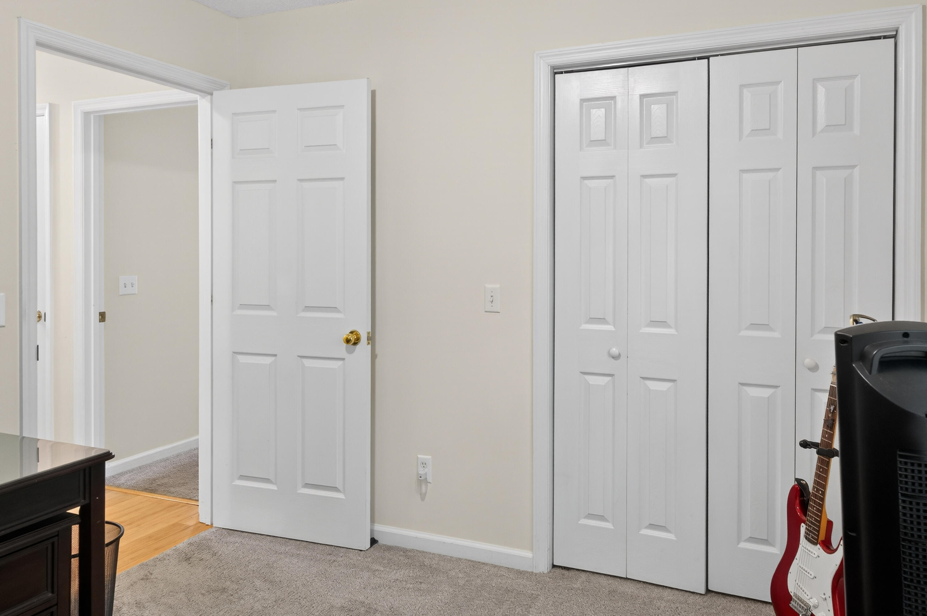 5696 Edgmon Road Ooltewah, TN 37363 - Photo 27 of 39 Another guest bedroom