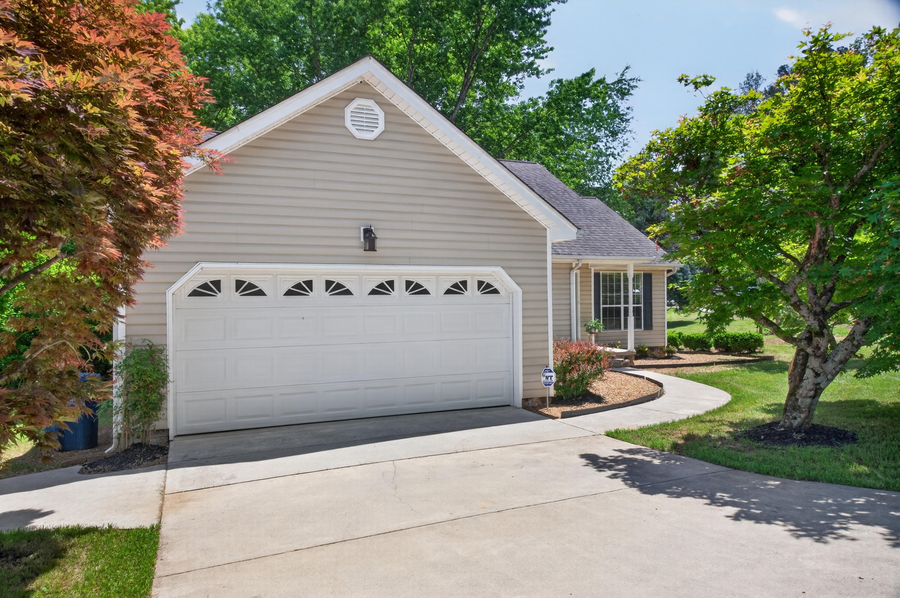 5696 Edgmon Road Ooltewah, TN 37363 - Photo 3 of 39 Huge two-car garage