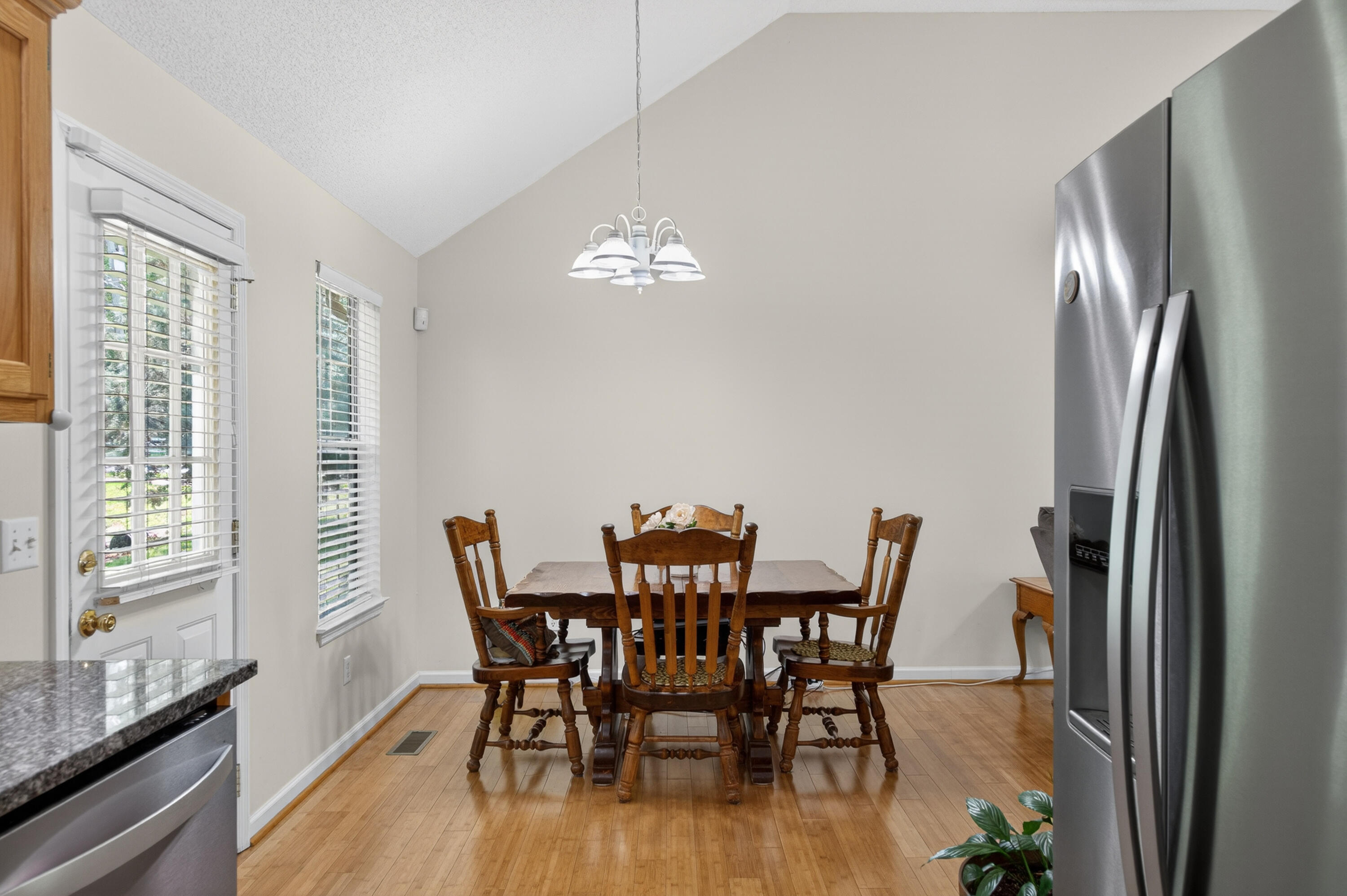 5696 Edgmon Road Ooltewah, TN 37363 - Photo 8 of 39 Spacious dining area
