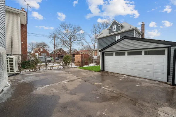 $919,000 | 132-05 109th Avenue | South Ozone Park