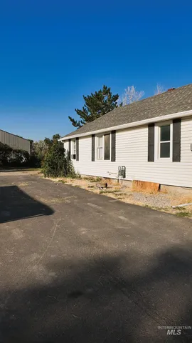 $269,950 | 12386 West Tyhee Road, Pocatello, ID 83202