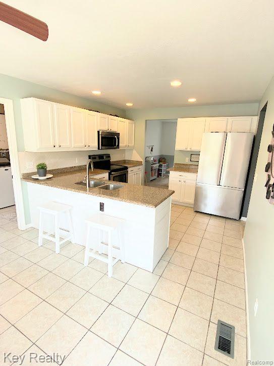 4418 Quail Ridge Lane Newport, MI 48166 - Photo 3 of 45 Gallery Image 3
