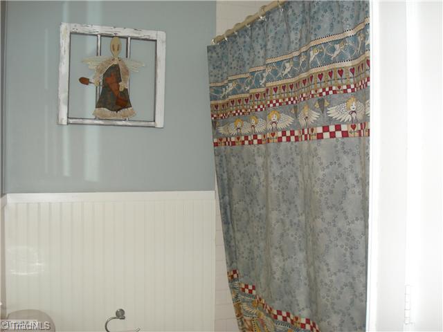899 Robert Beck Road Lexington, NC 27292 - Photo 10 of 16 Other. Bath