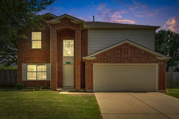 $2,250 | 901 Greenbend Drive, Denton, TX 76210