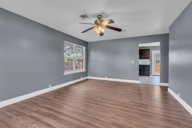 $1,900 | 901 Greenbend Drive, Denton, TX 76210