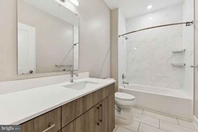 $339,777 | 145 Riverhaven Drive, Unit 422, Oxon Hill, MD 20745