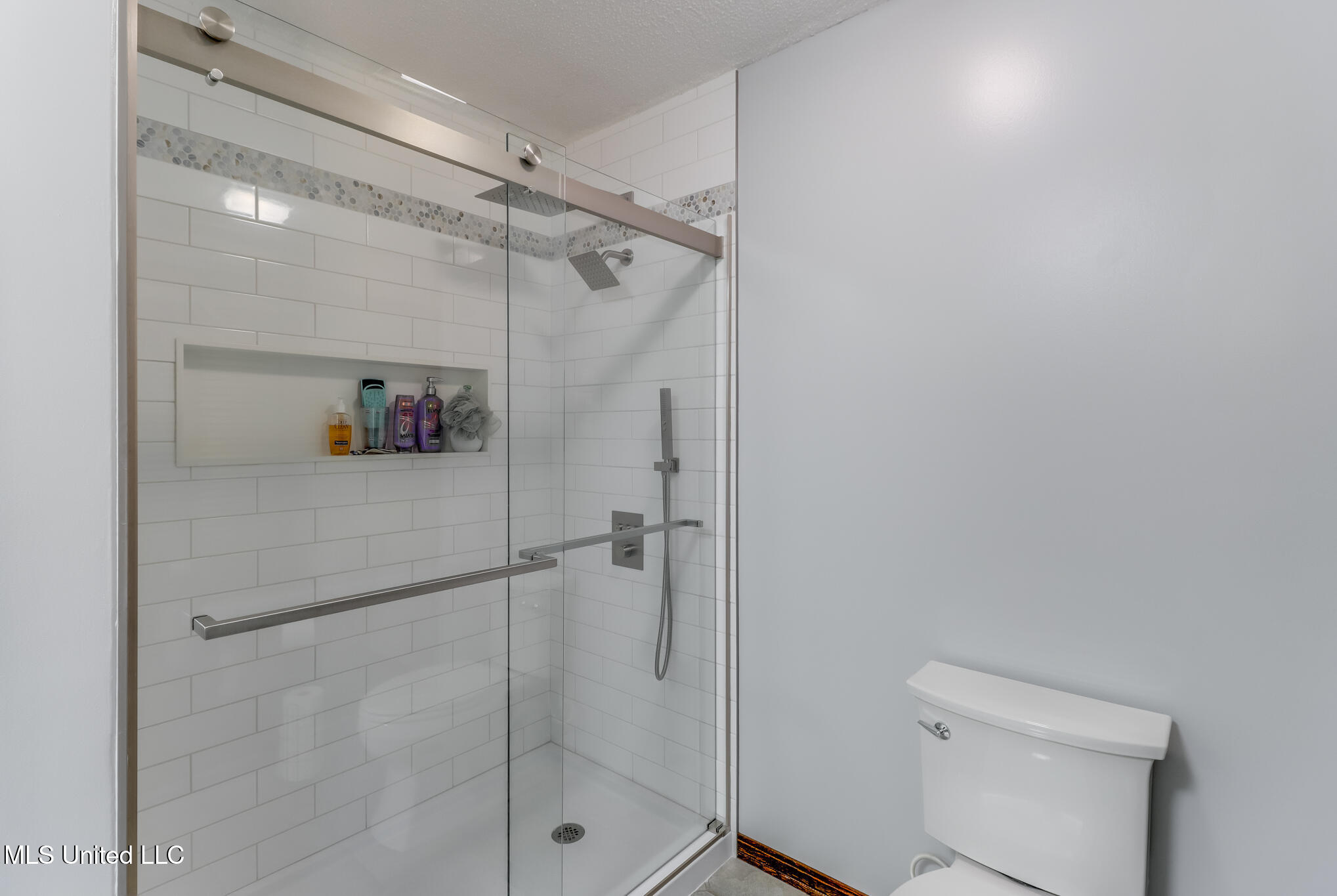 13682 John Clark Road Gulfport, MS 39503 - Photo 14 of 37 Master Bath