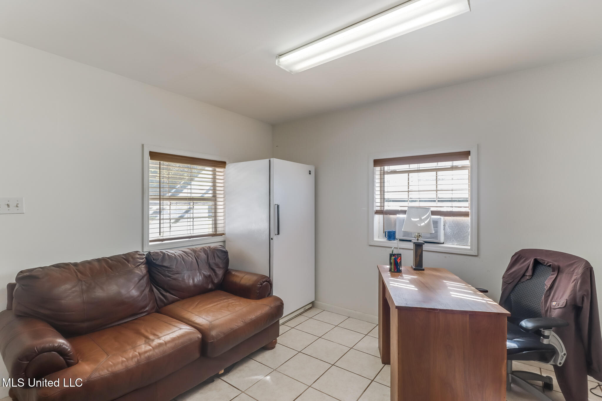 13682 John Clark Road Gulfport, MS 39503 - Photo 25 of 48 Shop Office